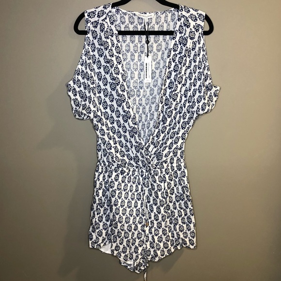 Heartloom Romper - Picture 1 of 4
